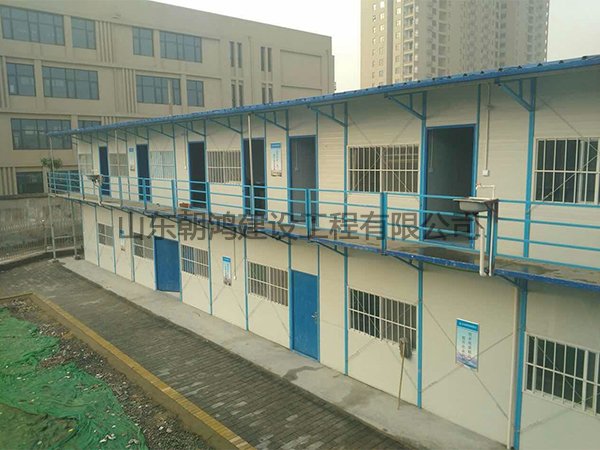 山東濟南彩鋼板房廠家